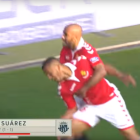 Los jugadores del Nàstic celebran el gol de Luis Suárez