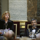 La Fiscal General del Estado, Consuelo Madrigal, y el presidente del Tribunal Supremo y del CGPJ, Carlos Lesmes, a la apertura del año judicial.