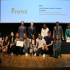 Els alumnes de l'Institut Antoni de Martí i Franquès durant l'entrega dels Premis.