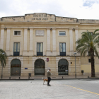 Una imagen de la fachada del edificio, en la calle Sant Joan.