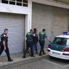 La actuación policial la llevaron a cabo la Guardia Civil conjuntamente con la Policía Local de Sant Carles de la Ràpita.