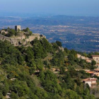 El Castillo de l'Albiol visto desde el aire.