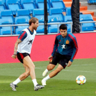 Morata, a la derecha, ha sido|estado 'lo ultima víctima de los ladres, mientras jugaba con España.