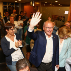 Pellicer (Junts per Reus) celebrant els resultats, el 26-M.