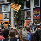 Imatge d'una concentració davant la seu de Ciutadans a Barcelona