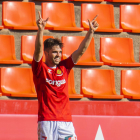 Fran Carbia, després de marcar un dels dos gols que va anotar en el seu debut contra l'Ebro.