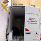 La furgoneta amb la falsa inscripció de servei urgent per a farmàcies