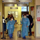 Trabajadores sanitarios en el hospital italiano de Codongo.