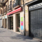 Botigues de la Rambla Nova de Tarragona, tancades.