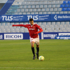 Bruno Perone en el partit disputat contra el Sabadell que va acabar amb derrota i la destitució de Xavi Bartolo com a entrenador.