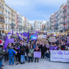 Las pancartas reivindicativas presidieron metros de la marcha, ocupantes sólo por mujeres por deseo de la organización
