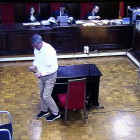 Captura de pantalla de l'agent immobiliari Ramon Franch, dret després de declarar a l'Audiència de Tarragona.