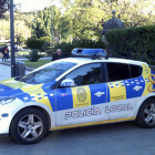 Imagen de archivo de un vehículo de la Policía Local de Sevilla.