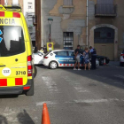Imagen de los servicios de emergencias en la calle Nou de Sant Pau.