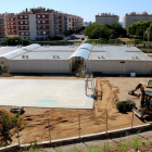 L'escola Vilamar de Calafell, en obres i amb trànsit constant d'excavadores a pocs dies de l'inici del curs 2020-21