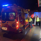 Imatge d'una ambulància al lloc dels fets.