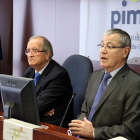 Pla mitjà del president de PIMEC, Josep González, i el director de l'Observatori de PIMEC, Modest Guinjoan.