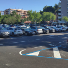 Imatge d'una zona d'aparcament regulat per zona blava a salou.