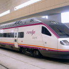 Imagen de archivo de un tren Adelante de Renfe.