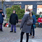 Imatge del passat 23 de març de diverses persones al carrer a Dinamarca.
