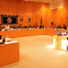Imagen del pleno de presupuesto en el Ayuntamiento de Cambrils.