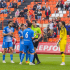 Els jugadors del Lleida en el partit disputat diumenge contra el Nàstic al Nou Estadi.