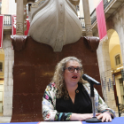 Sandra Ramos durant la roda de premsa d'ahir en què va valorar el primer any d'alcalde de Ricomà.