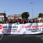 La manifestació per reclamar més seguretat a la C-31 entre Segur de Calafell i Cunit