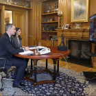 Els reis d'Espanya, Felip VI i Letizia, mantenen una videoconferència amb responsables de l'Organització Mundial de la Salut (OMS)