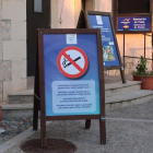 POrtAventura ha habilitat zones de fumadors, arran de la nova normativa.