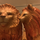 Els dos lleons ja tornen a estar reunits a la Casa de la Festa.