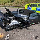 Imagen del Lamborghini después del accidente.