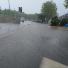 Un carrer de Calafell gairebé inundat
