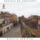 Postal de la muralla de Constantí, una construcció que té el seu origen al segle XIII.