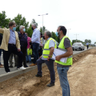 S'està realitzant, a més, el perllongament del carrer Miquel Martí i Pol, per unir-lo al Vial de Cavet.