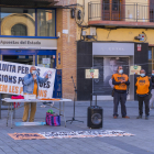 Miembros de Marea Pensionista, ayer en la plaza Corsini.