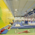 Imagen de archivo de un pabellón preparado por una competición de gimnasia.