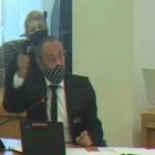 Pla mitjà, extret de senyal de vídeo, de l'advocat José Antonio Bitos durant el seu informe final a l'Audiència Nacional