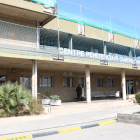 Pla general de l'exterior del centre penitenciari de Quatre Camins.