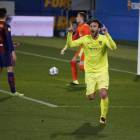 Víctor Casadesús celebra el gol que va marcar en l'anterior partit, a l'Estadi Johan Cruyff, contra el Barcelona B.