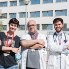 Imatge de Marta Tajes, Josep Comín i Carles Díez, investigadors del grup BIOHEART.