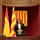 La presidenta del Parlament, Laura Borràs, al hemiciclo de la cámara, después de su proclamación.