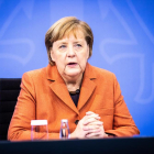 La canceller alemanya, Angela Merkel, en una videoconferència aquest diumenge amb els presidents dels landers