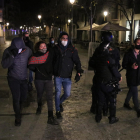 Una detinguda pels aldarulls de Girona.