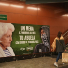 El cartel se encuentra a la estación de la Puerta del Sol.