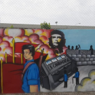 El mural cuenta con referentes de izquierdas y la clase obrera.