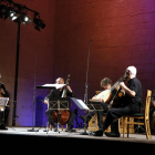 Imagen de archivo de una actuación del maestro Jordi Savall en Poblet.