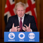 El primer ministro británico, Boris Johnson, anunciando las nuevas restricciones que se aplican a Londres y otras partes de Inglaterra.