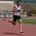 Bruno Hortelano durante la carrera de control de marcas de 200 metros de preparación para los Juegos de Tokio en la que participó este sábado en Arona (Tenerife)