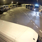 Una càmera de seguretat grava el grup especialitzat en robatoris en camions a les àrees de servei.